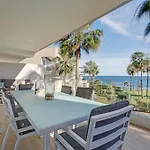 Modern Frontline - Estepona